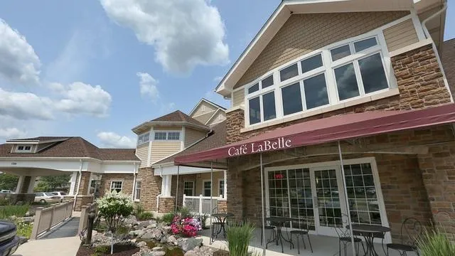 Cafe LaBelle